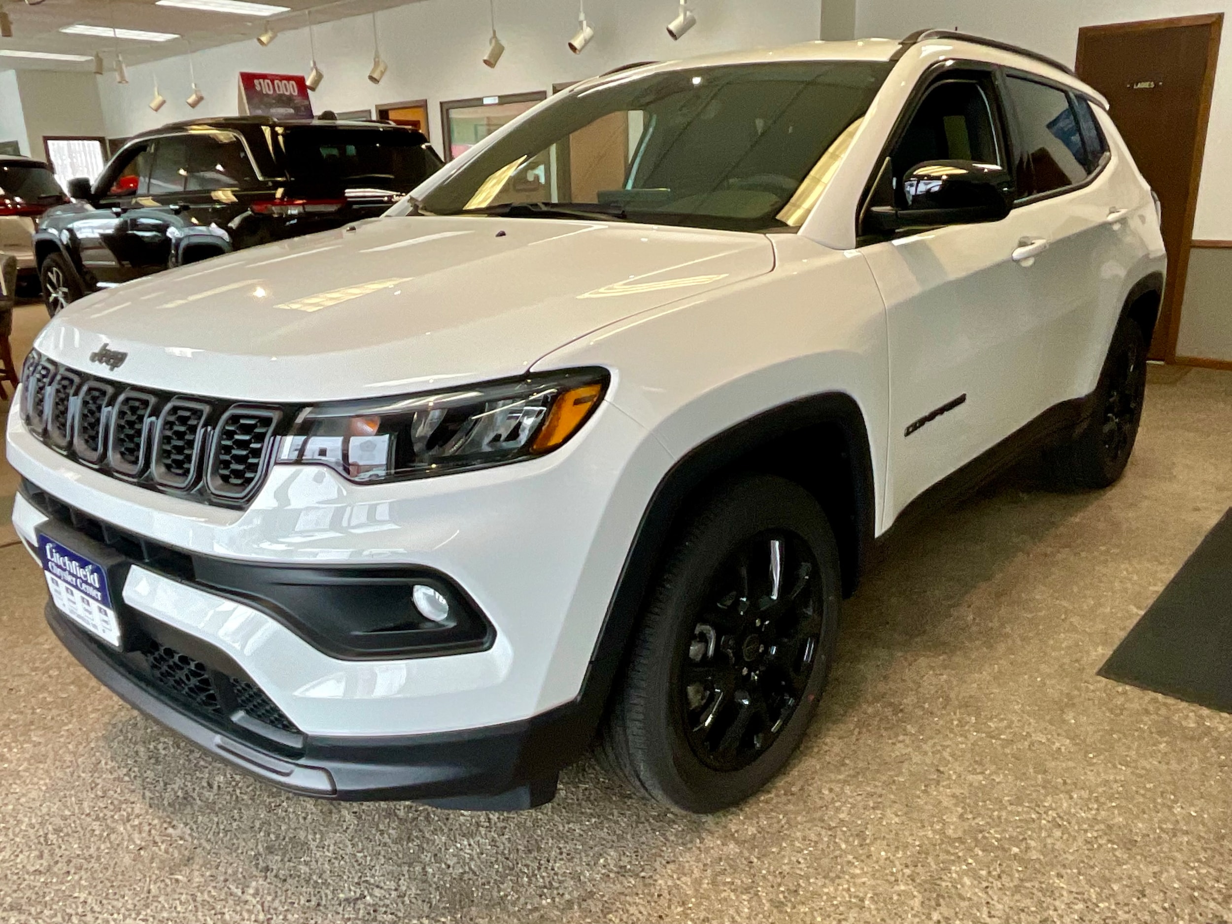 2026 Jeep Compass Altitude's photo