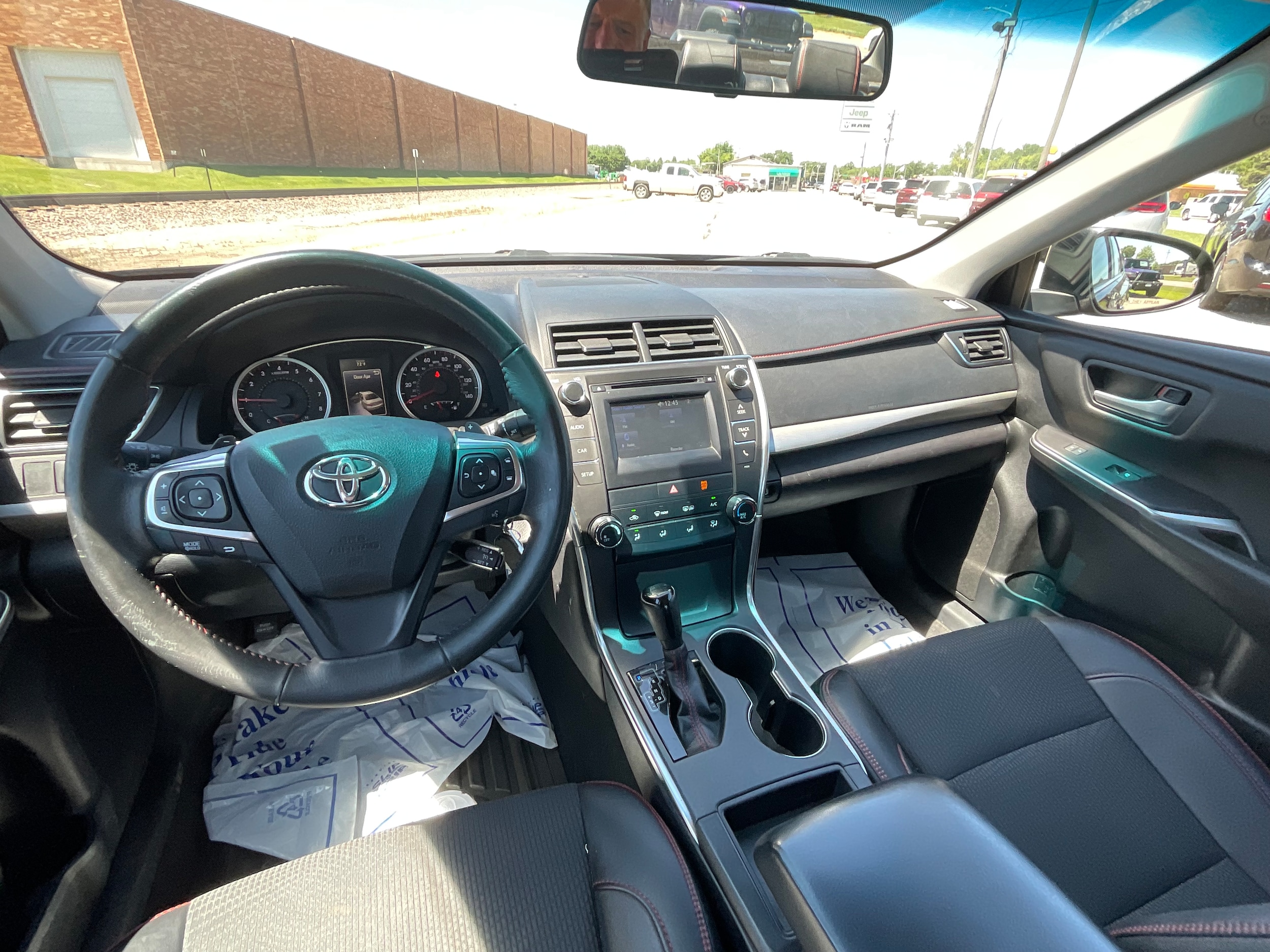 2016 Toyota Camry Special Edition - Photo 10