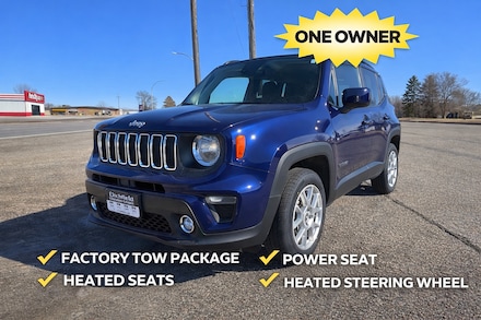 2021 Jeep Renegade LATITUDE 4X4 TOW PACKAGE, REMOTE START, HEATED STEERING WHEEL AND SEATS Latitude 4x4