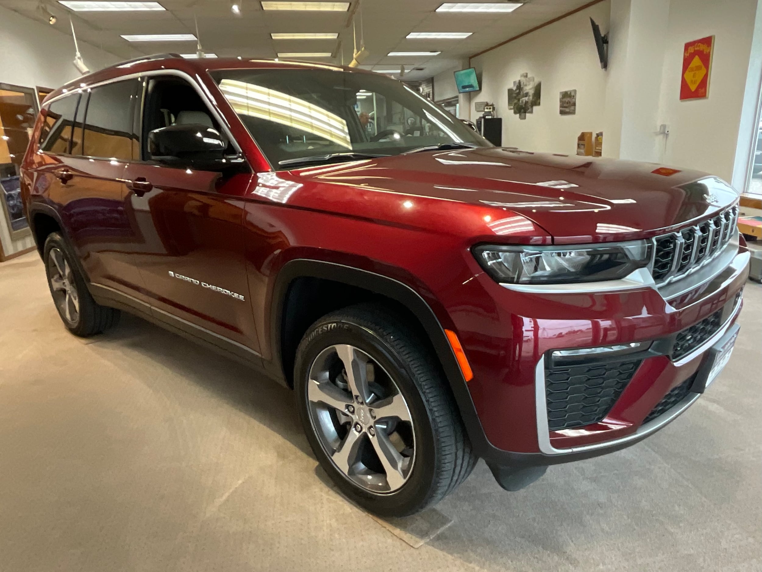 2026 Jeep Grand Cherokee L Limited - Photo 8