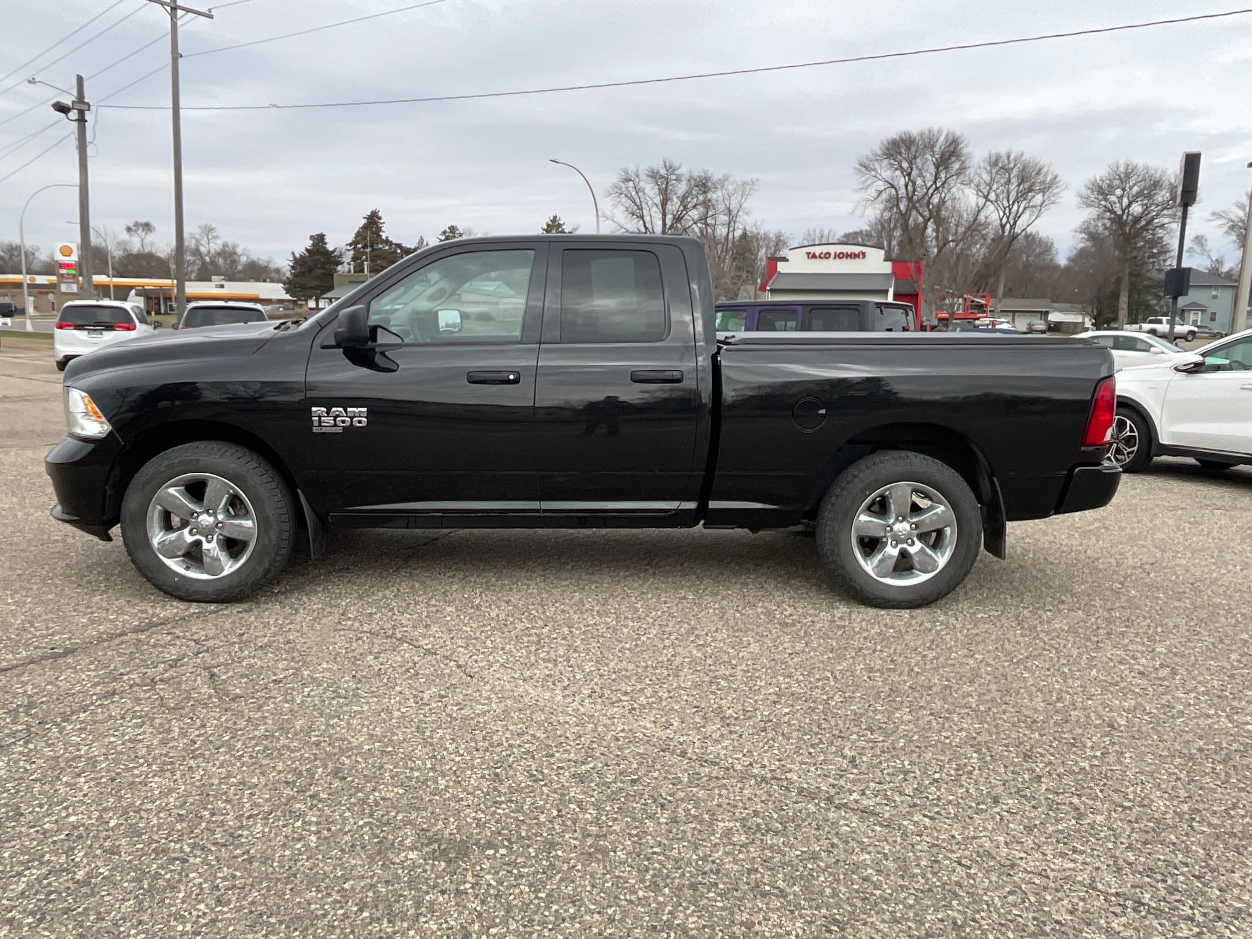 Used 2019 RAM Ram 1500 Classic Express with VIN 1C6RR7FG0KS583887 for sale in Litchfield, Minnesota