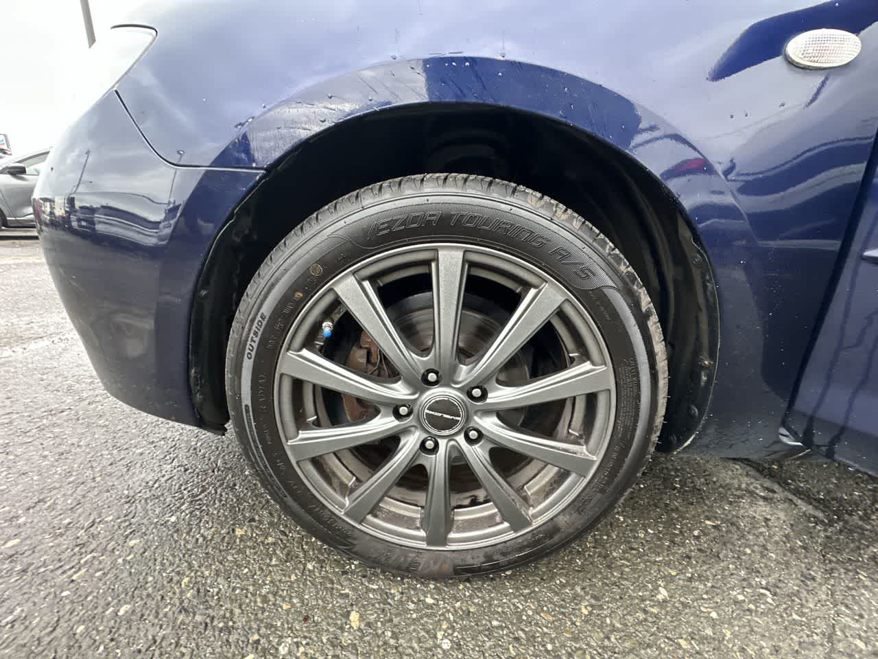 2009 Mazda Mazda3 Touring photo 3