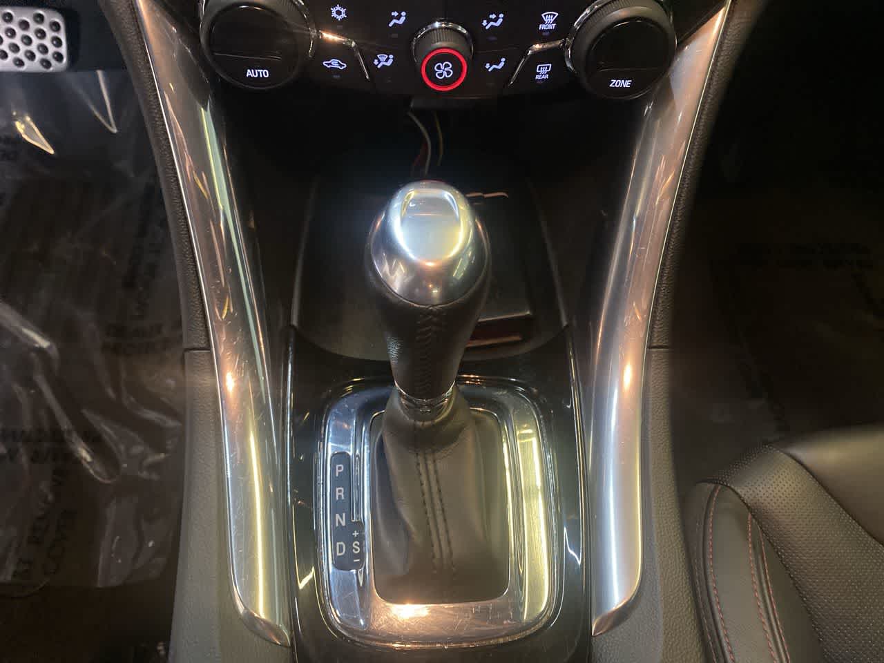 Thumbnail: 2016 Chevrolet  - 20