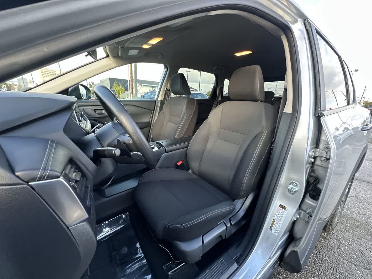 2024 Nissan Rogue S photo 2