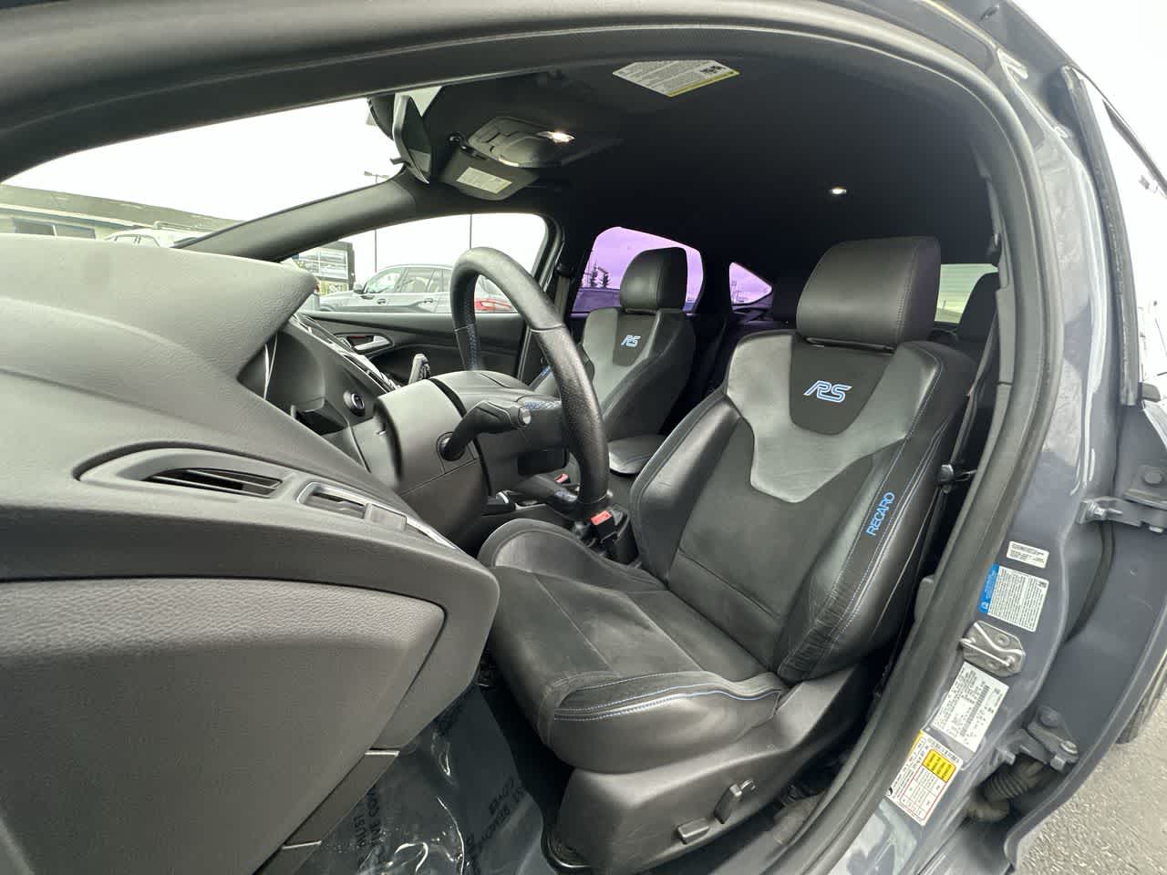 2017 Ford Focus RS photo 2