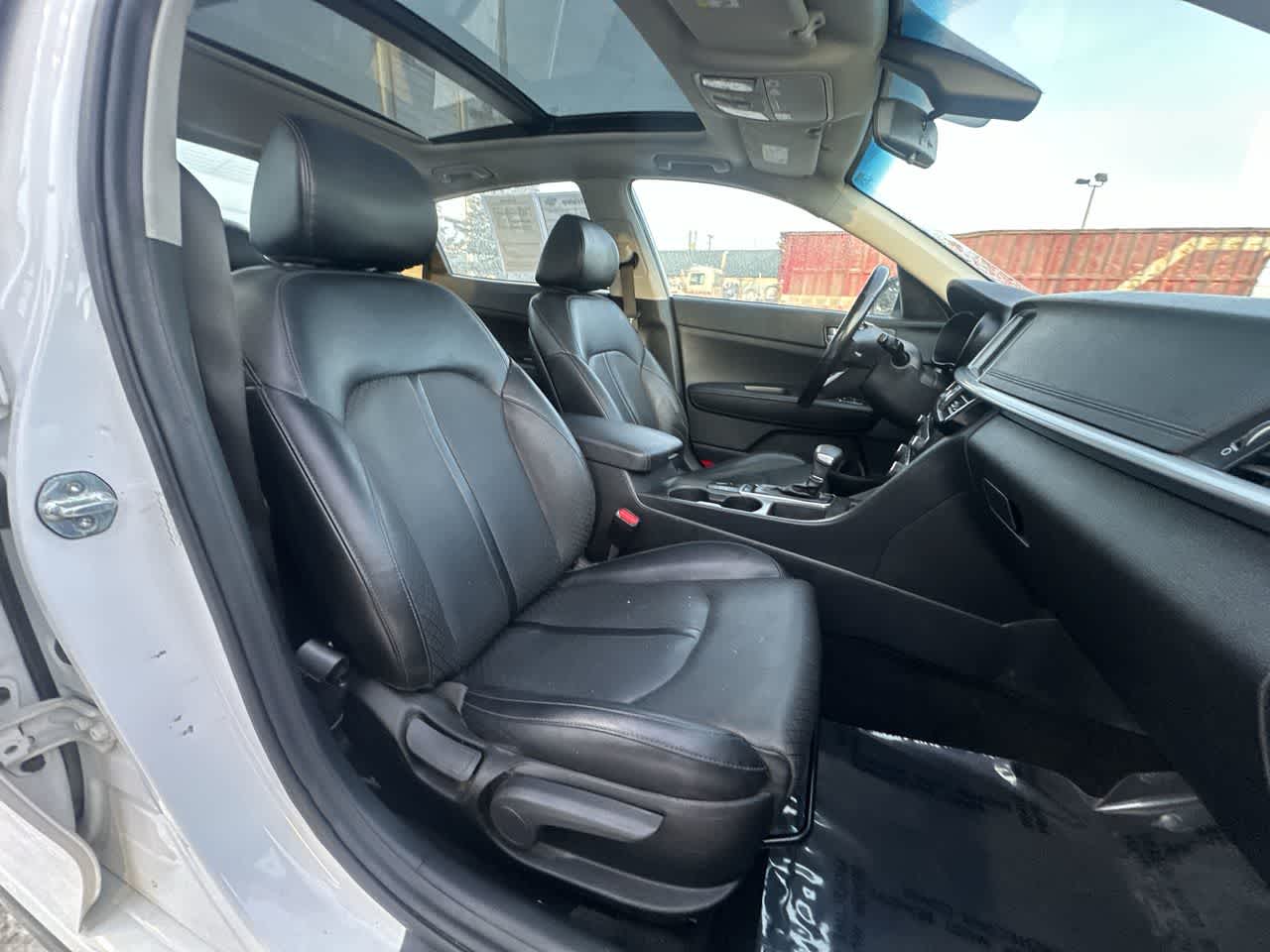 Thumbnail: 2020 Kia Optima - 18