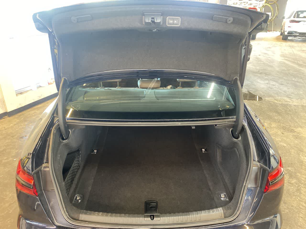 Thumbnail: 2023 Audi A6 - 23