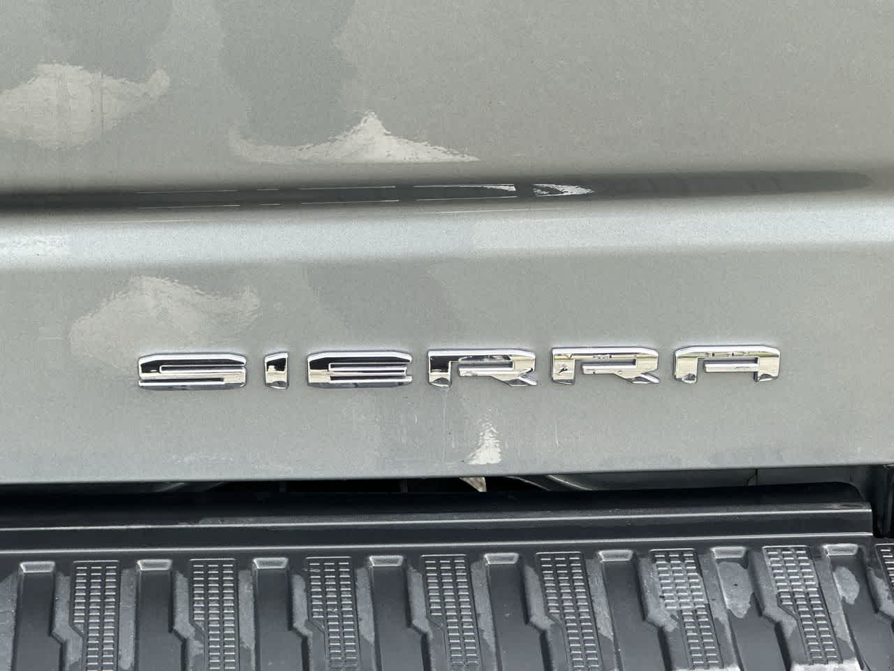 Thumbnail: 2023 GMC Sierra 1500 - 22