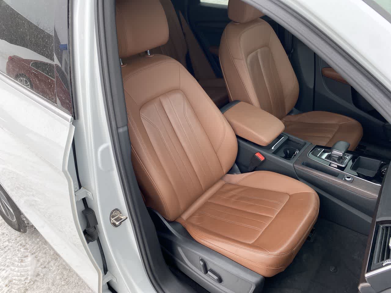 Thumbnail: 2021 Audi Q5 - 24