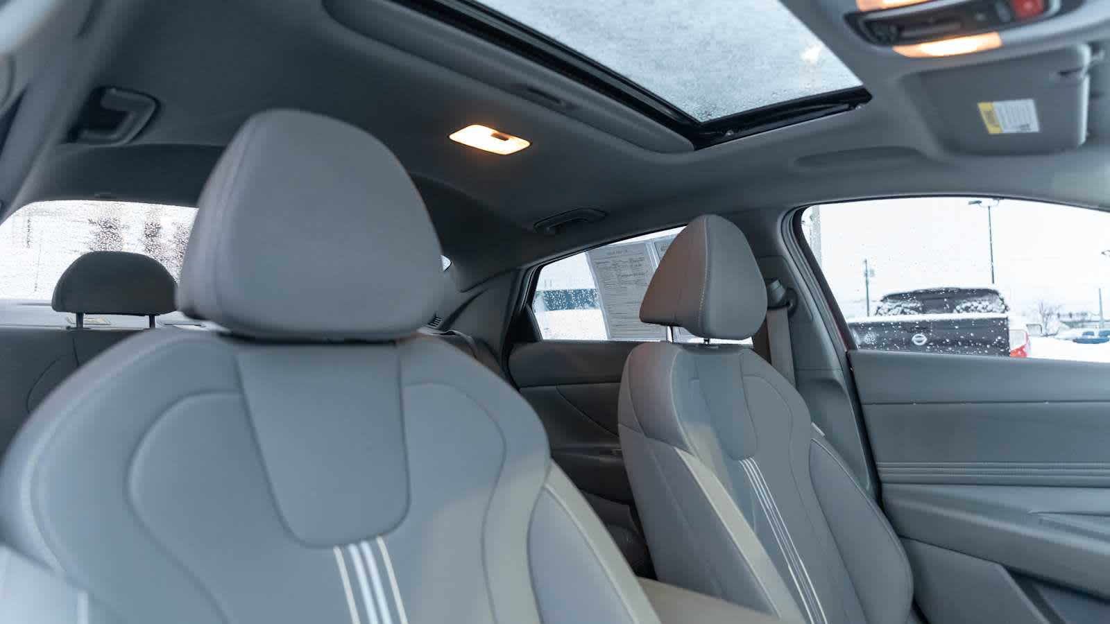 Thumbnail: 2024 Hyundai Elantra - 15