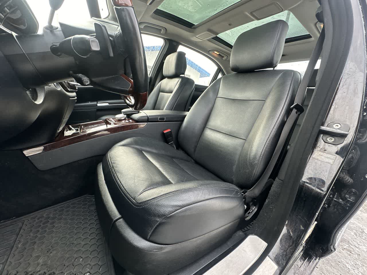 2012 Mercedes-Benz S-Class S 550 4