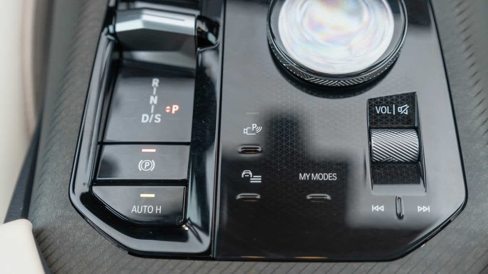 Thumbnail: 2026 BMW X3 - 51