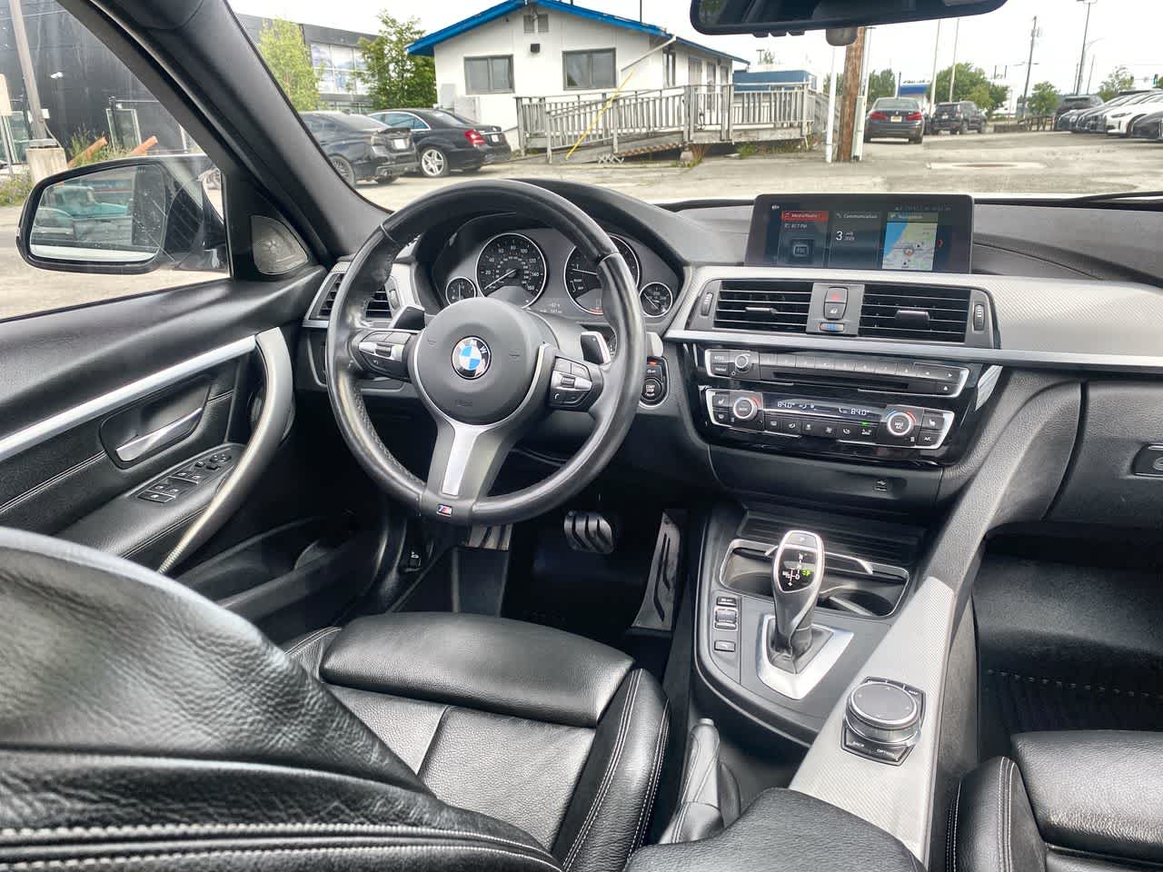 Thumbnail: 2018 BMW 3 Series - 7