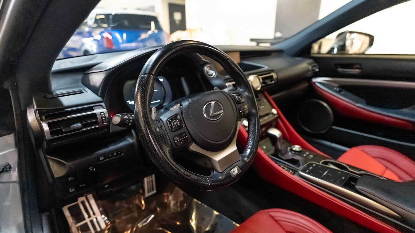 Thumbnail: 2022 Lexus RC - 19