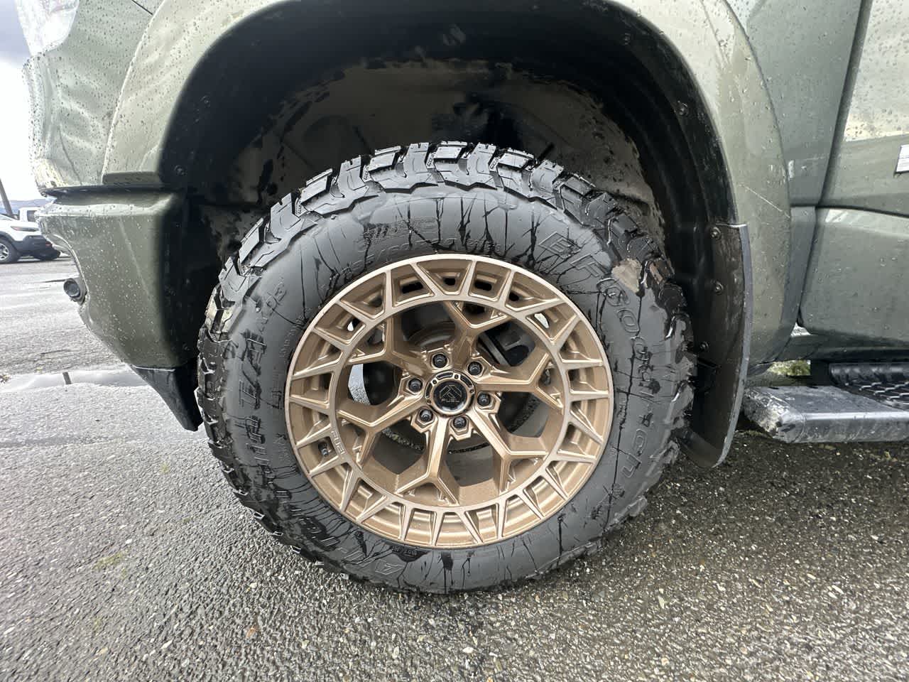 2021 Ram 1500 Laramie photo 2