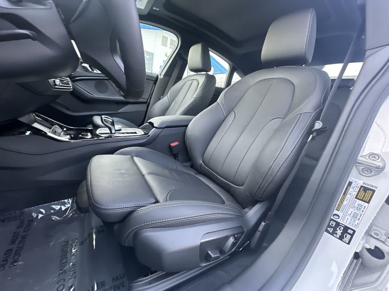2024 BMW 2 Series M235i xDrive 4