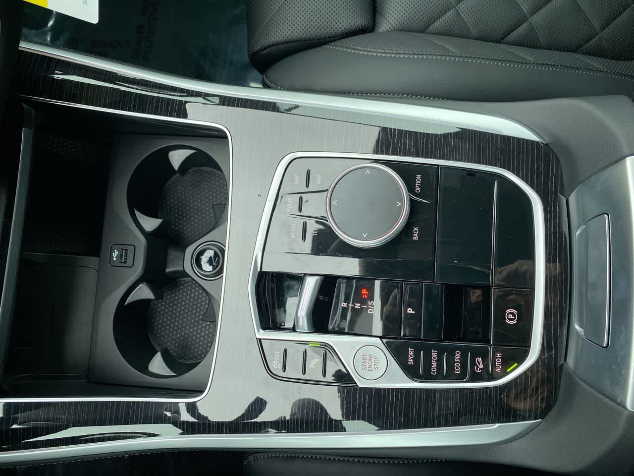 Thumbnail: 2025 BMW X5 - 14