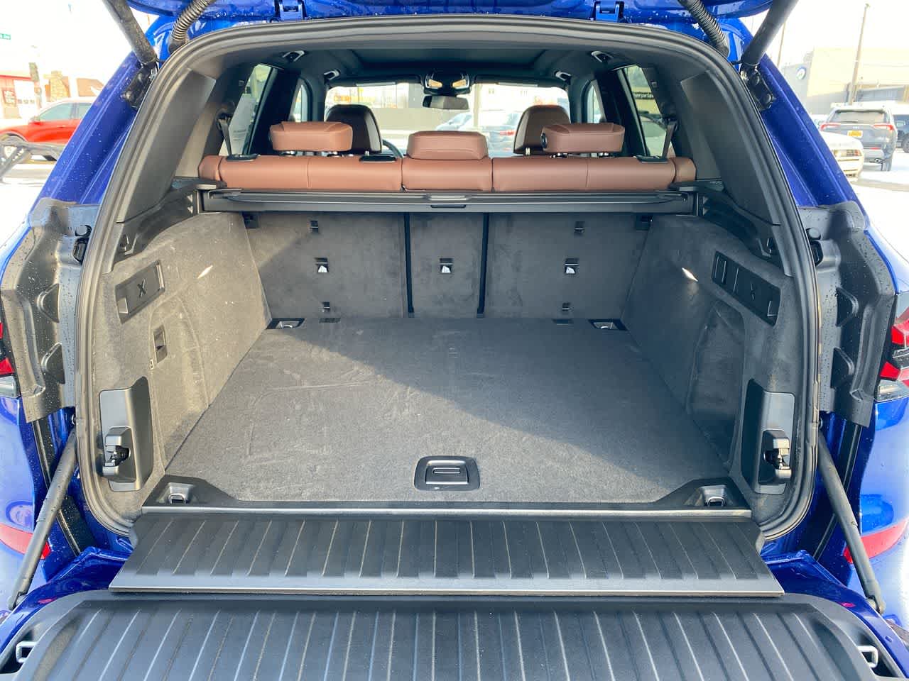 Thumbnail: 2025 BMW X5 - 18