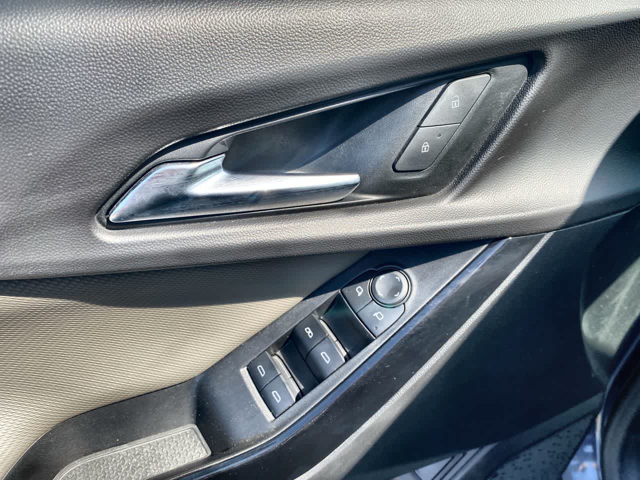 Thumbnail: 2025 Chevrolet Equinox - 12