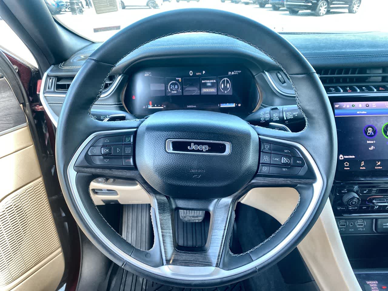 Thumbnail: 2024 Jeep Grand Cherokee - 13