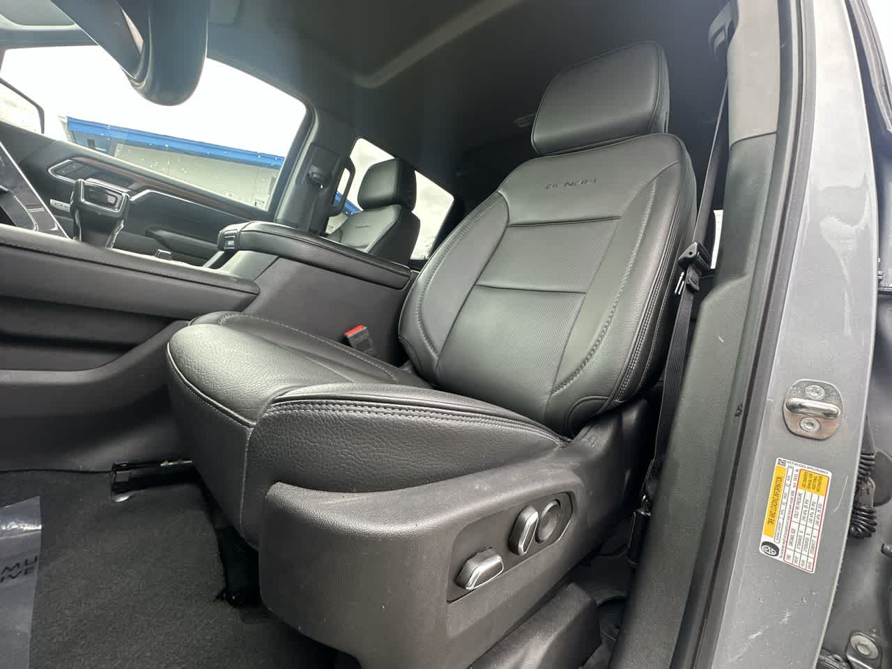2023 Gmc Sierra 1500 Denali photo 2