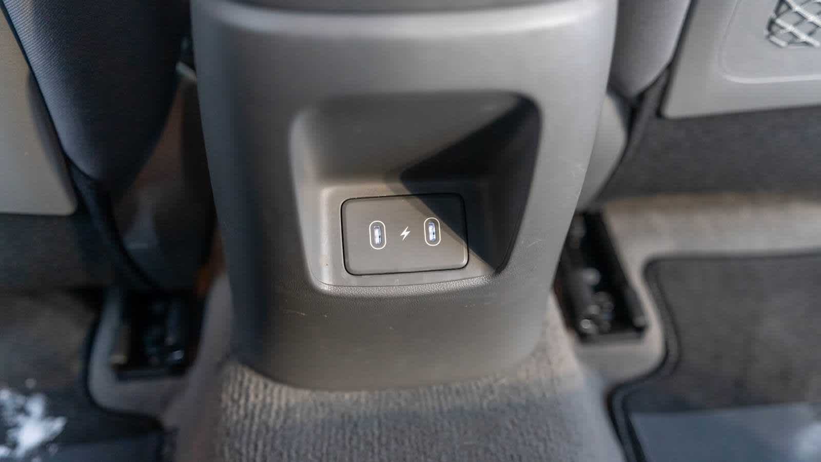 Thumbnail: 2024 Hyundai Elantra - 31