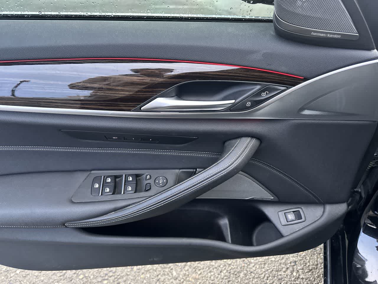 Thumbnail: 2022 BMW 5 Series - 6