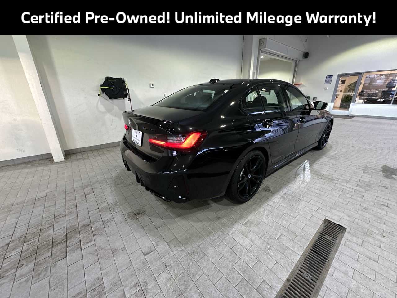 Thumbnail: 2024 BMW 3 Series - 22