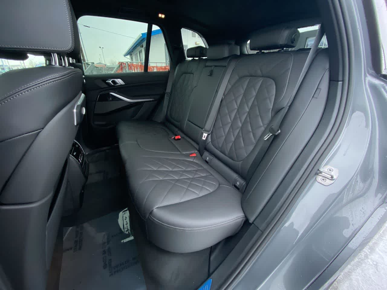 Thumbnail: 2025 BMW X5 - 16