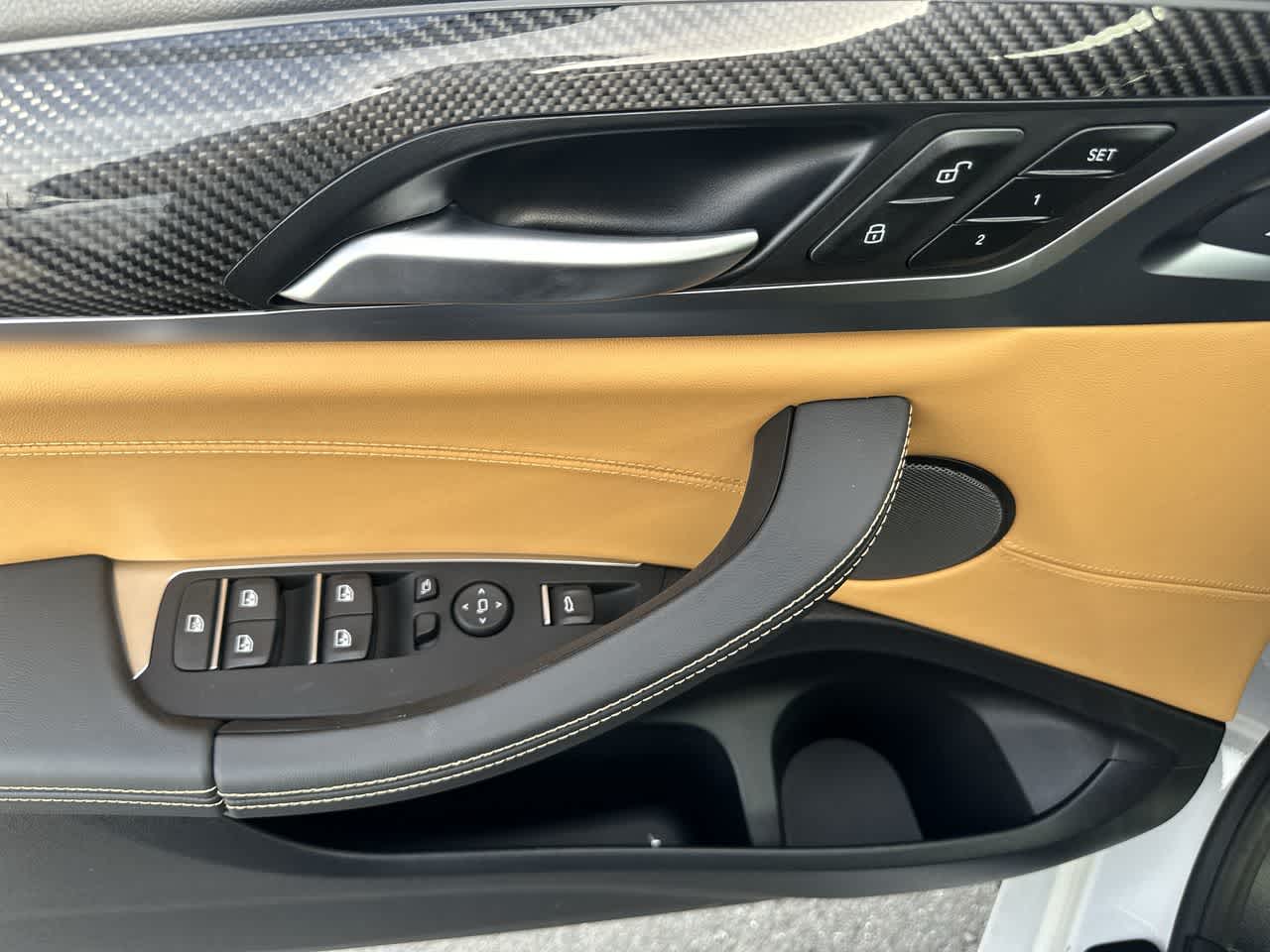 Thumbnail: 2024 BMW X4 - 6