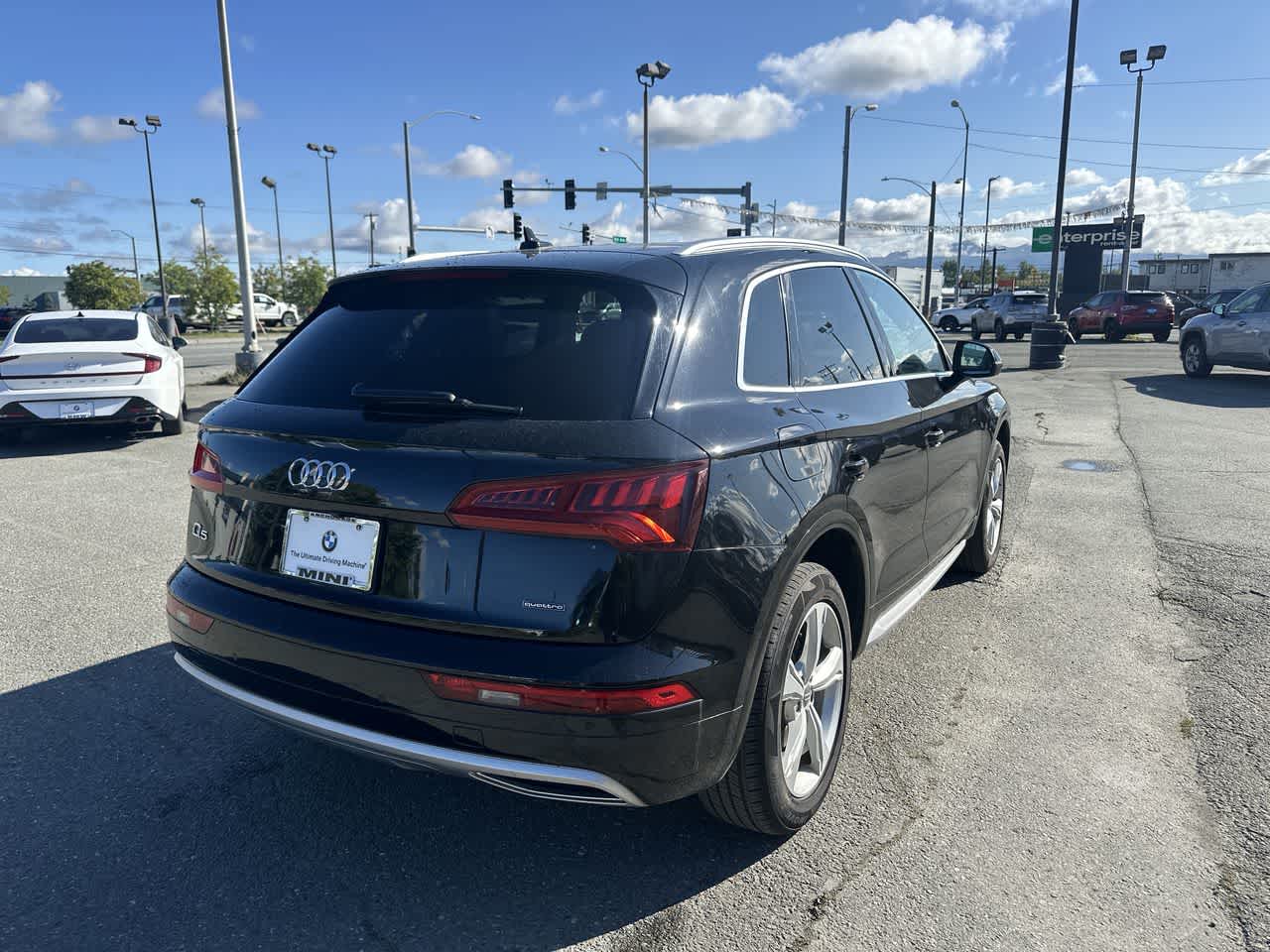 Thumbnail: 2020 Audi Q5 - 22