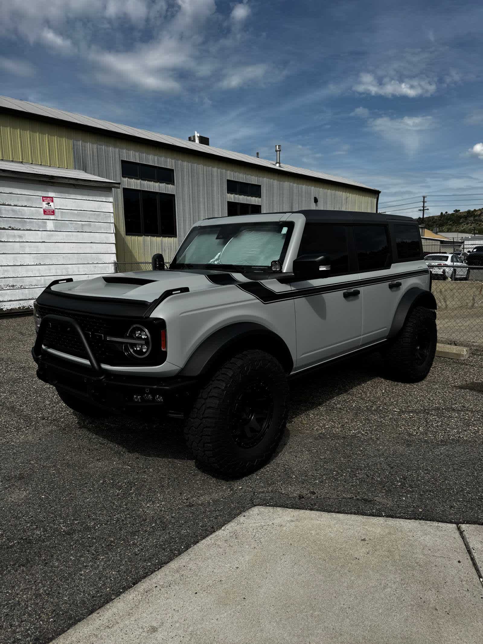 Thumbnail: 2024 Ford Bronco - 2