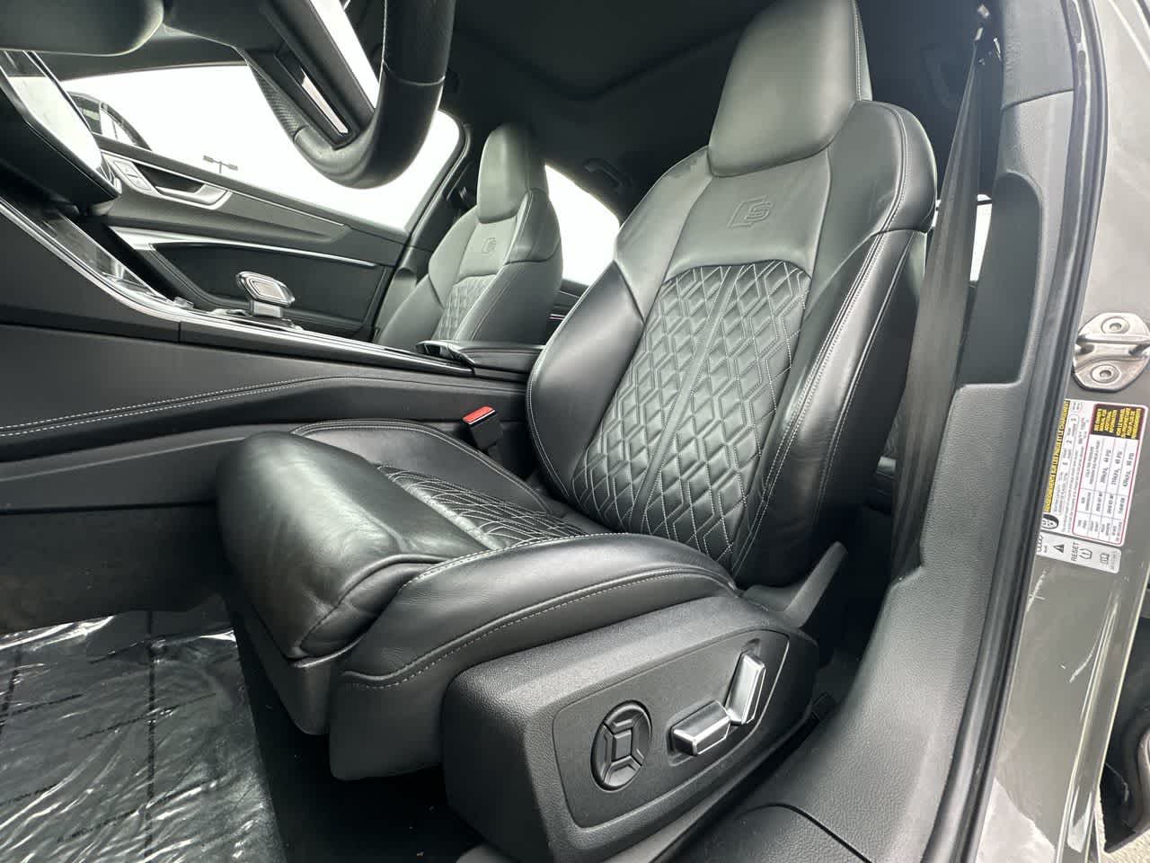 Thumbnail: 2022 Audi S6 - 4