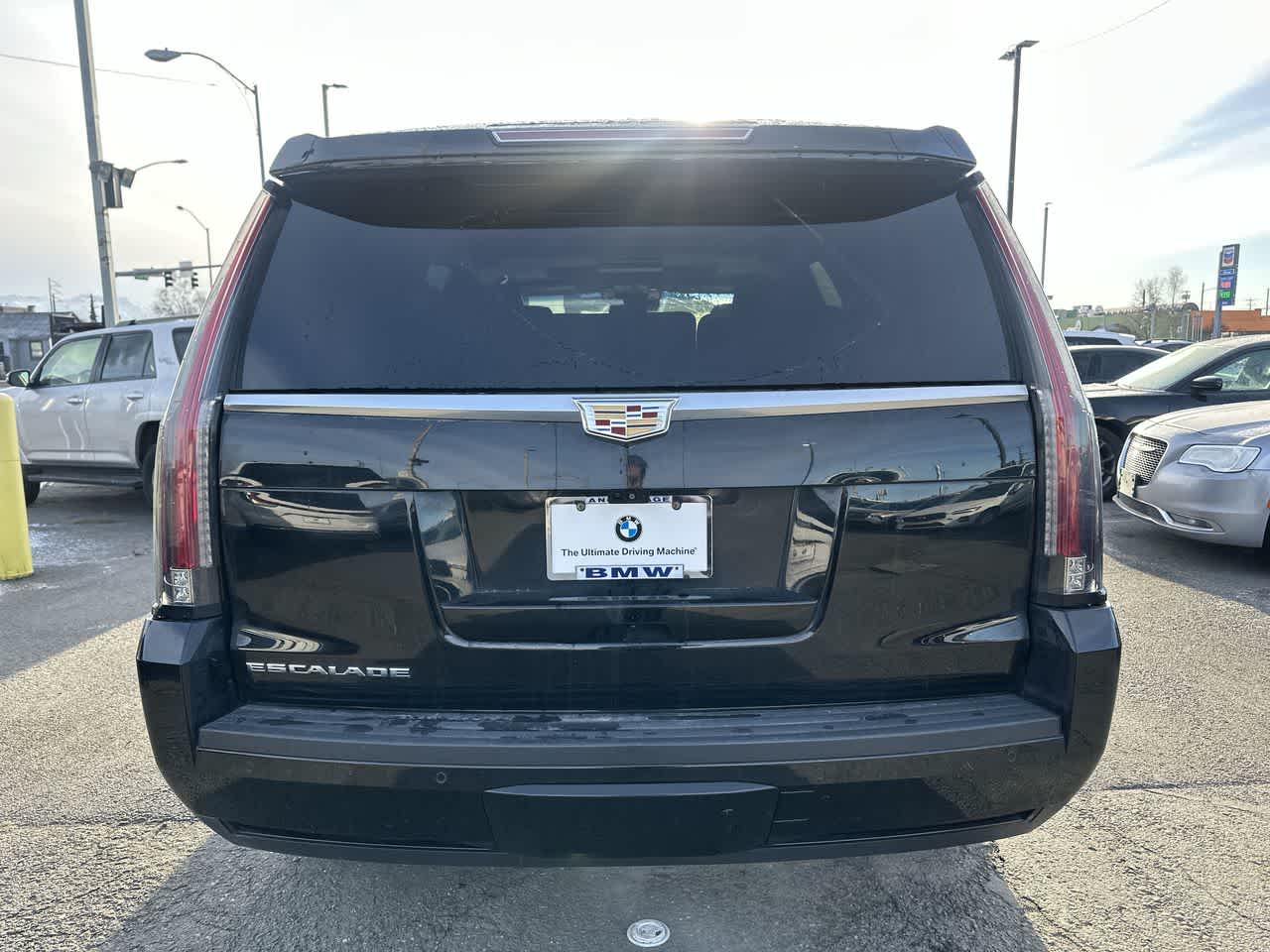 Thumbnail: 2017 Cadillac Escalade - 18