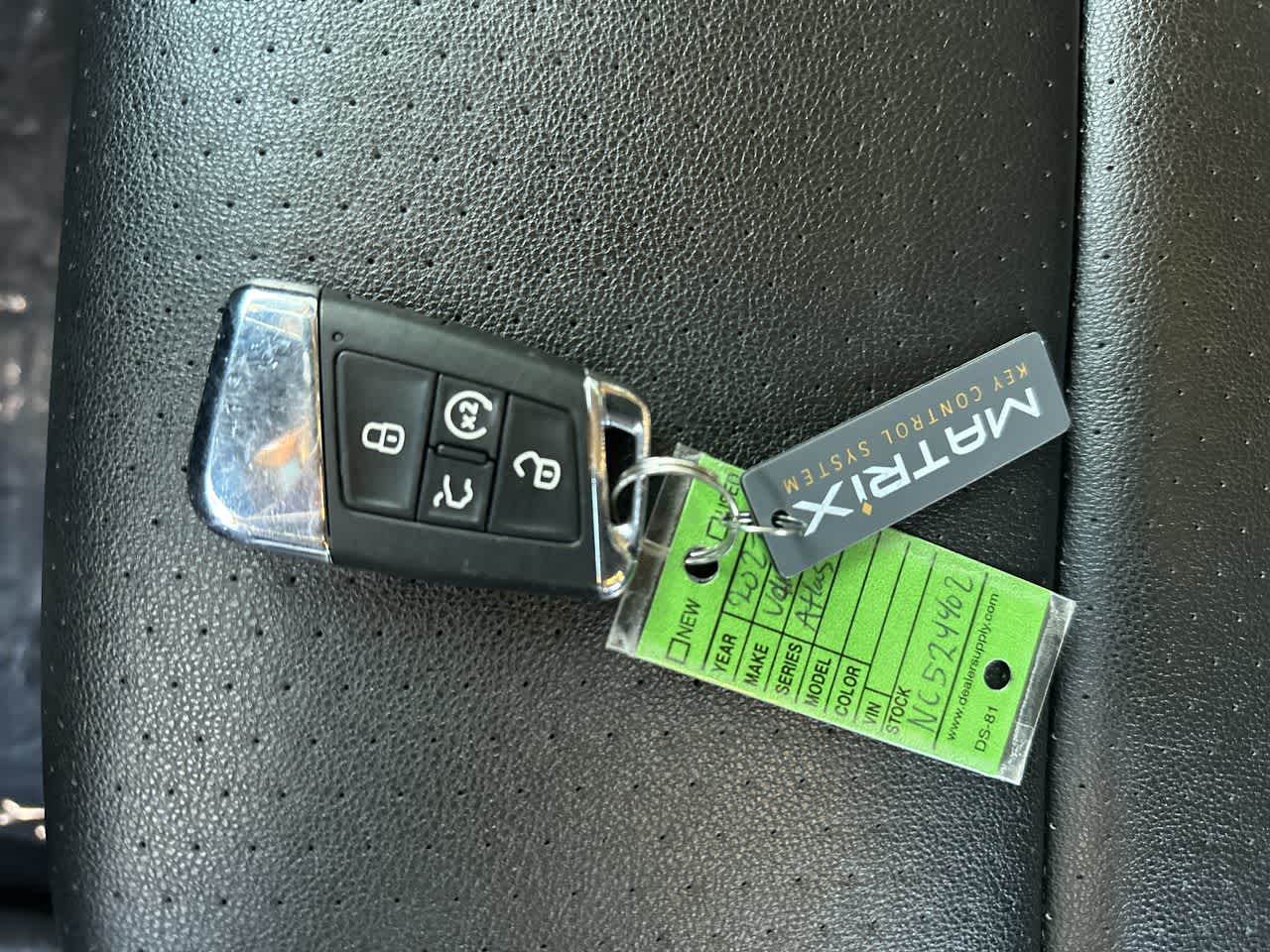 Thumbnail: 2022 Volkswagen Atlas - 20