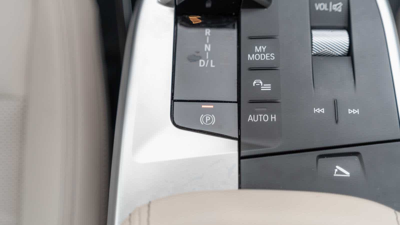 Thumbnail: 2025 BMW X1 - 46