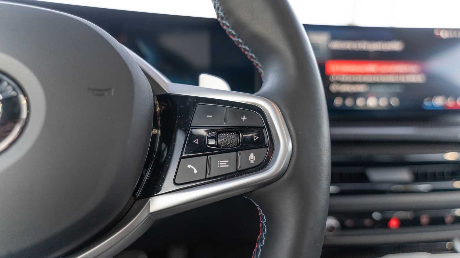 Thumbnail: 2025 BMW 3 Series - 41