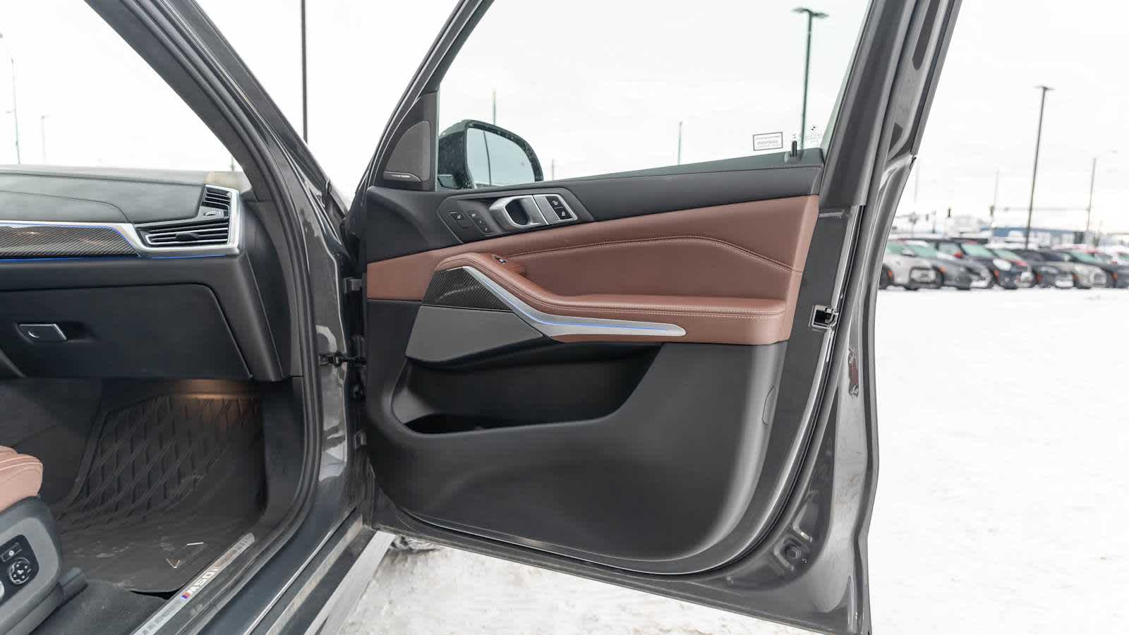 Thumbnail: 2021 BMW X5 - 35