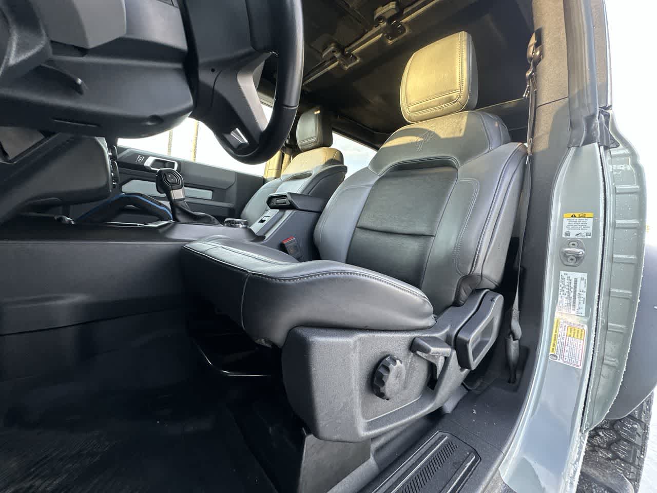 Thumbnail: 2022 Ford Bronco - 4