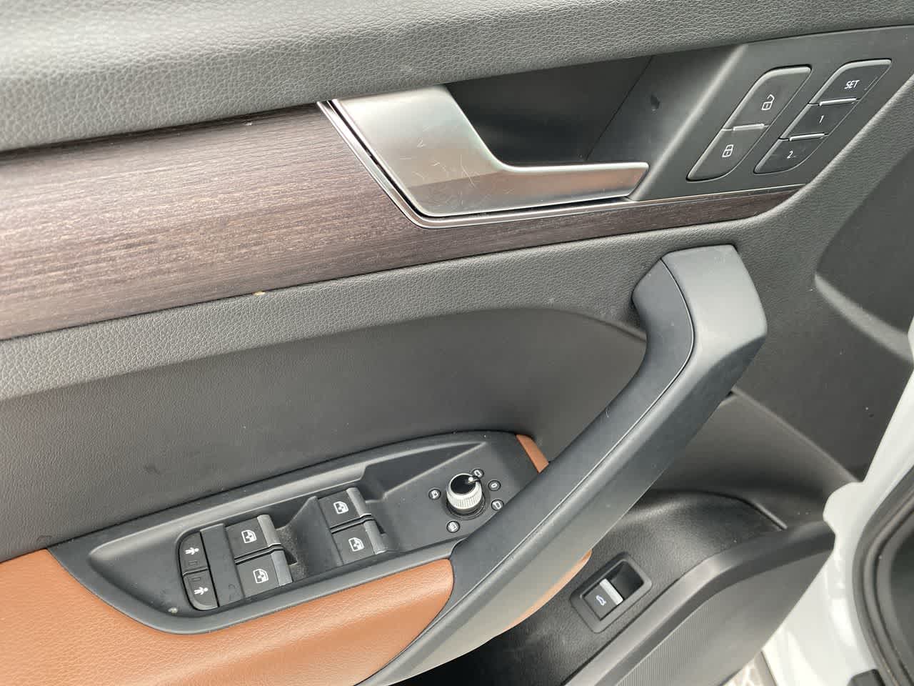 Thumbnail: 2021 Audi Q5 - 12