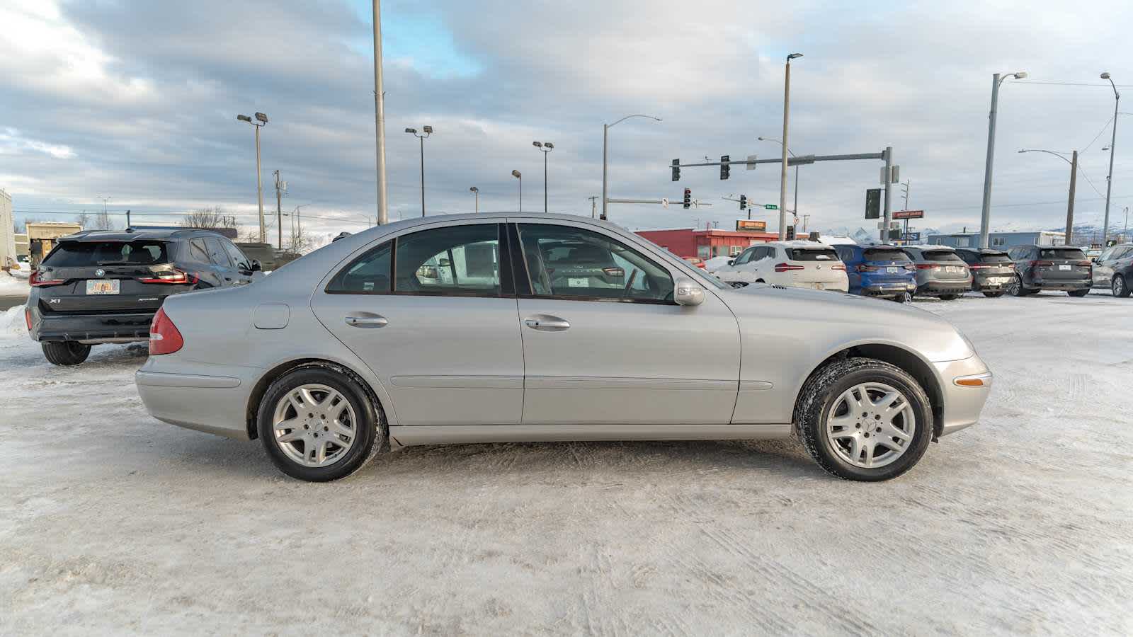 Thumbnail: 2004 Mercedes-Benz E-Class - 11