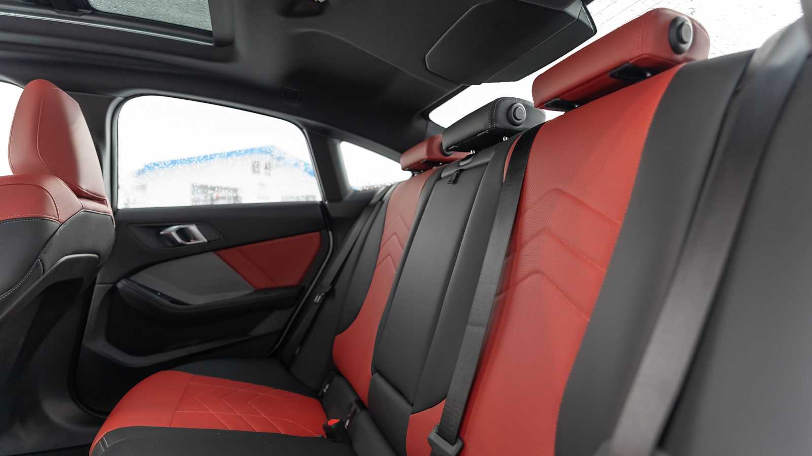 Thumbnail: 2025 BMW 2 Series - 24