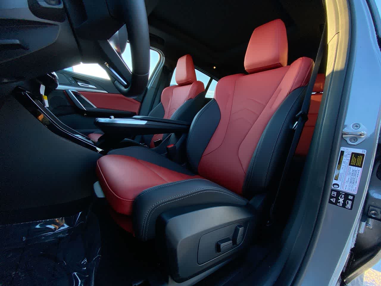 2025 Bmw X2 xDrive28i photo 4