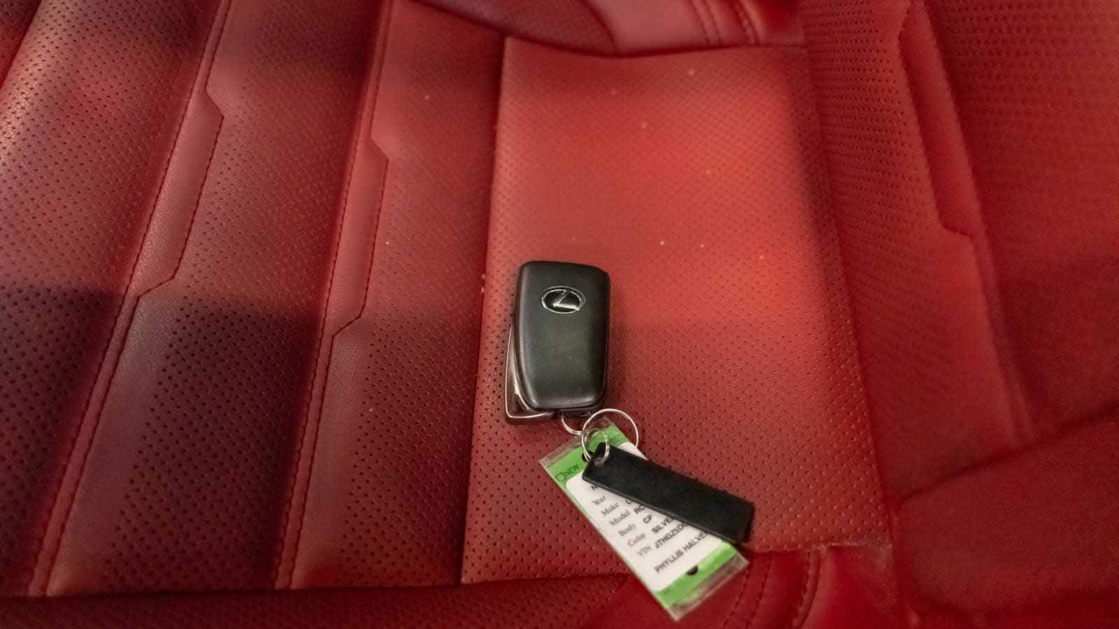 Thumbnail: 2022 Lexus RC - 33