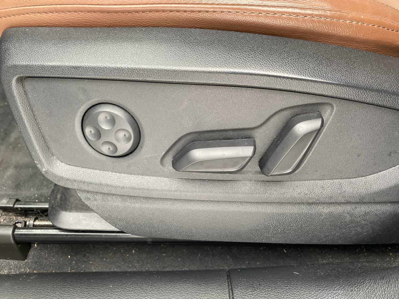 Thumbnail: 2021 Audi Q5 - 11