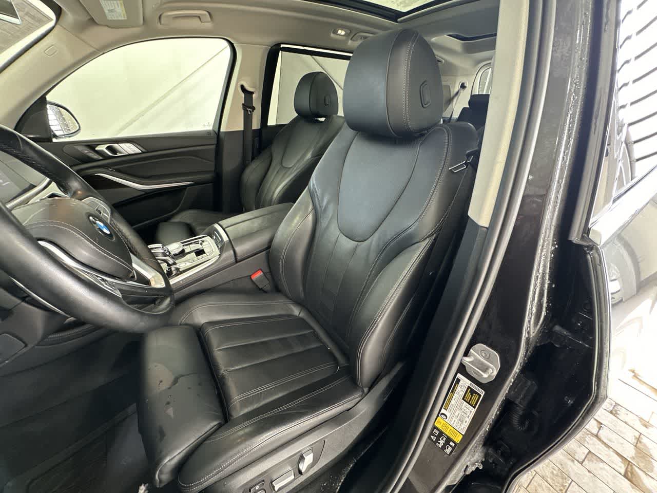 Thumbnail: 2019 BMW X7 - 4