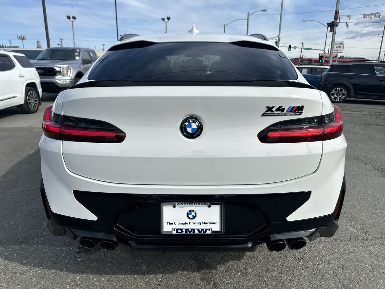 Thumbnail: 2024 BMW X4 - 16