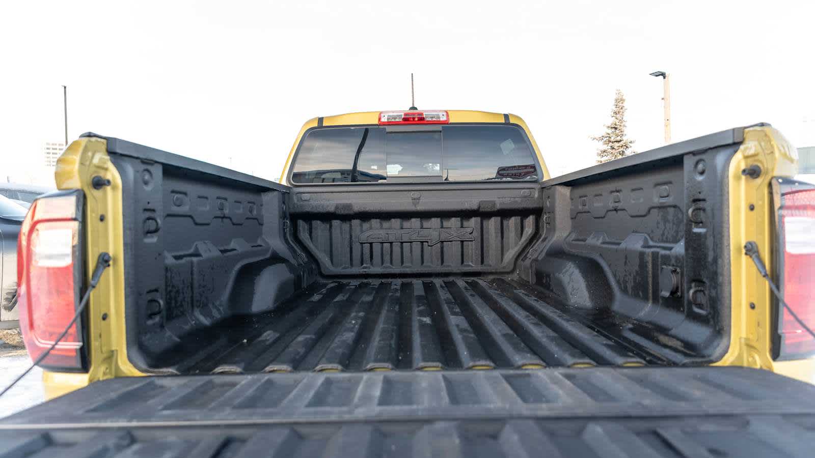 Thumbnail: 2024 GMC Canyon - 11