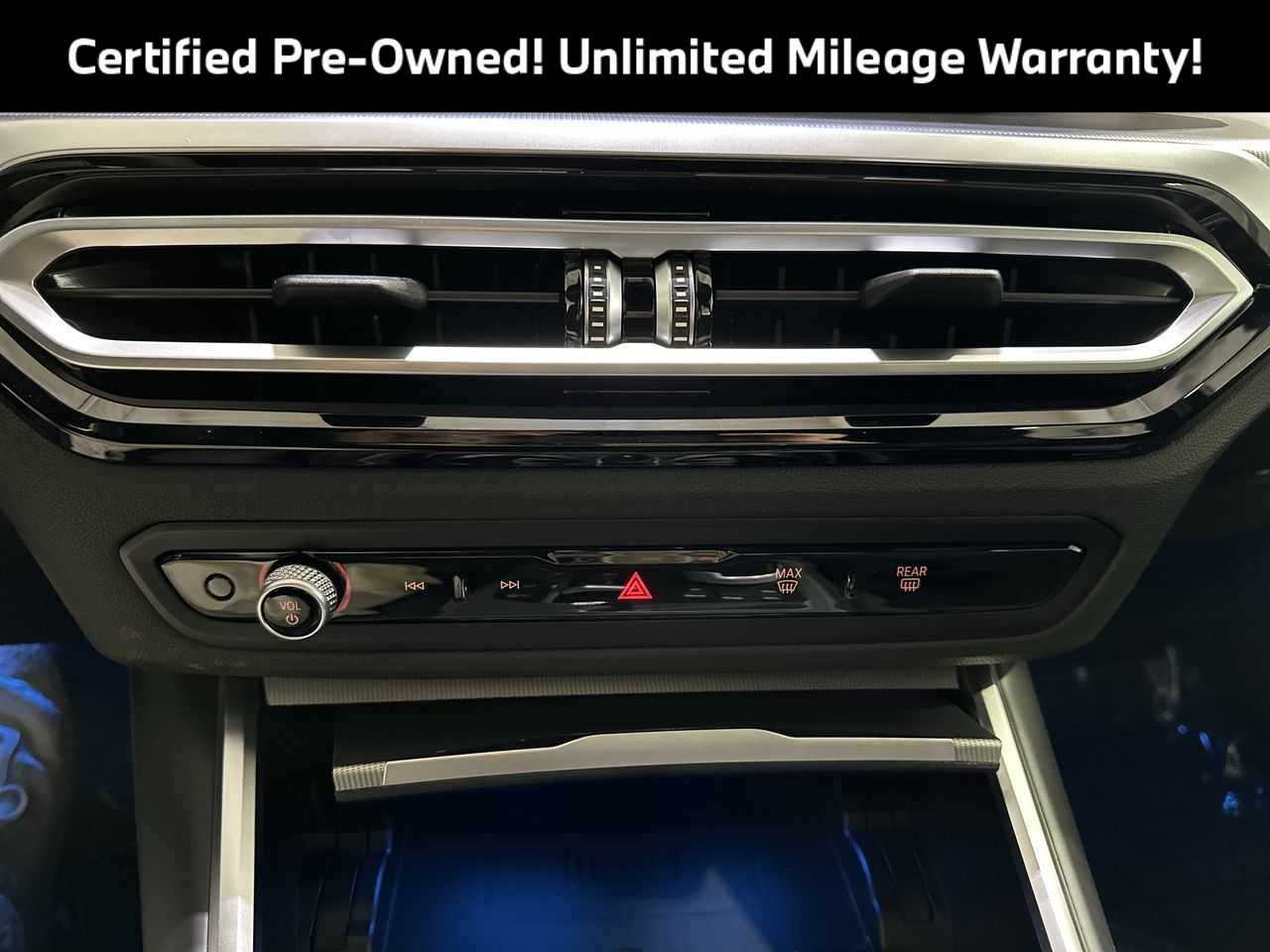 Thumbnail: 2024 BMW 3 Series - 11