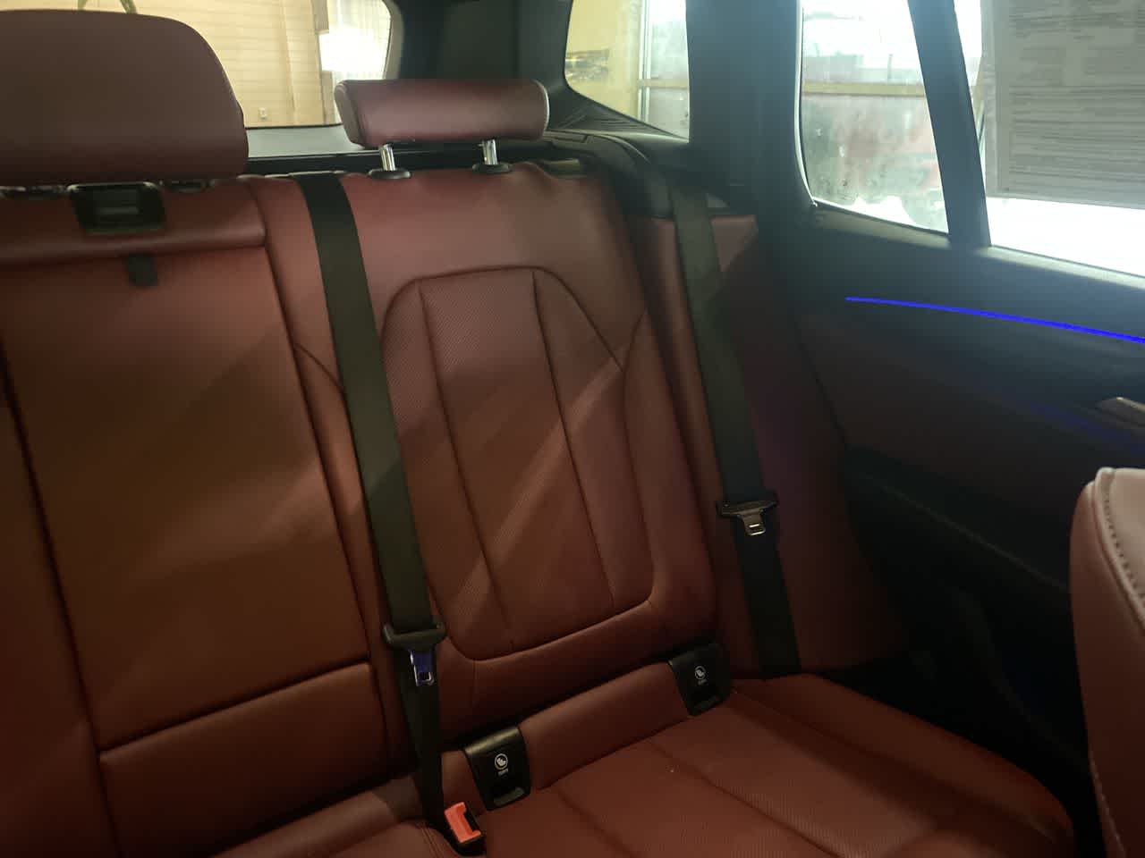 Thumbnail: 2022 BMW X3 - 6